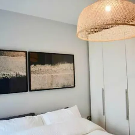 2 Bed Bright And Modern Flat In The Centre * דבלין