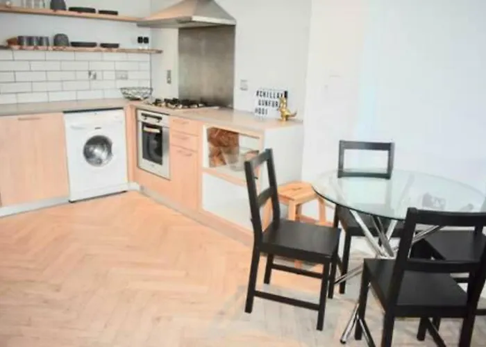 2 Bed Bright And Modern Flat In The Centre דירה דבלין